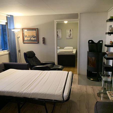 Velkommen Til En Koselig Leilighet Pa Sorlandet! Kristiansand Buitenkant foto